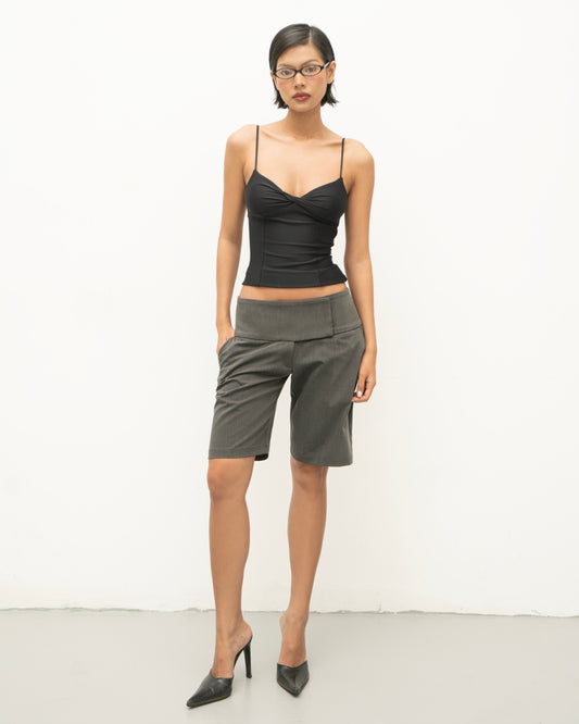 outer-control-knee-length-short-smoke-gray dalya astoud