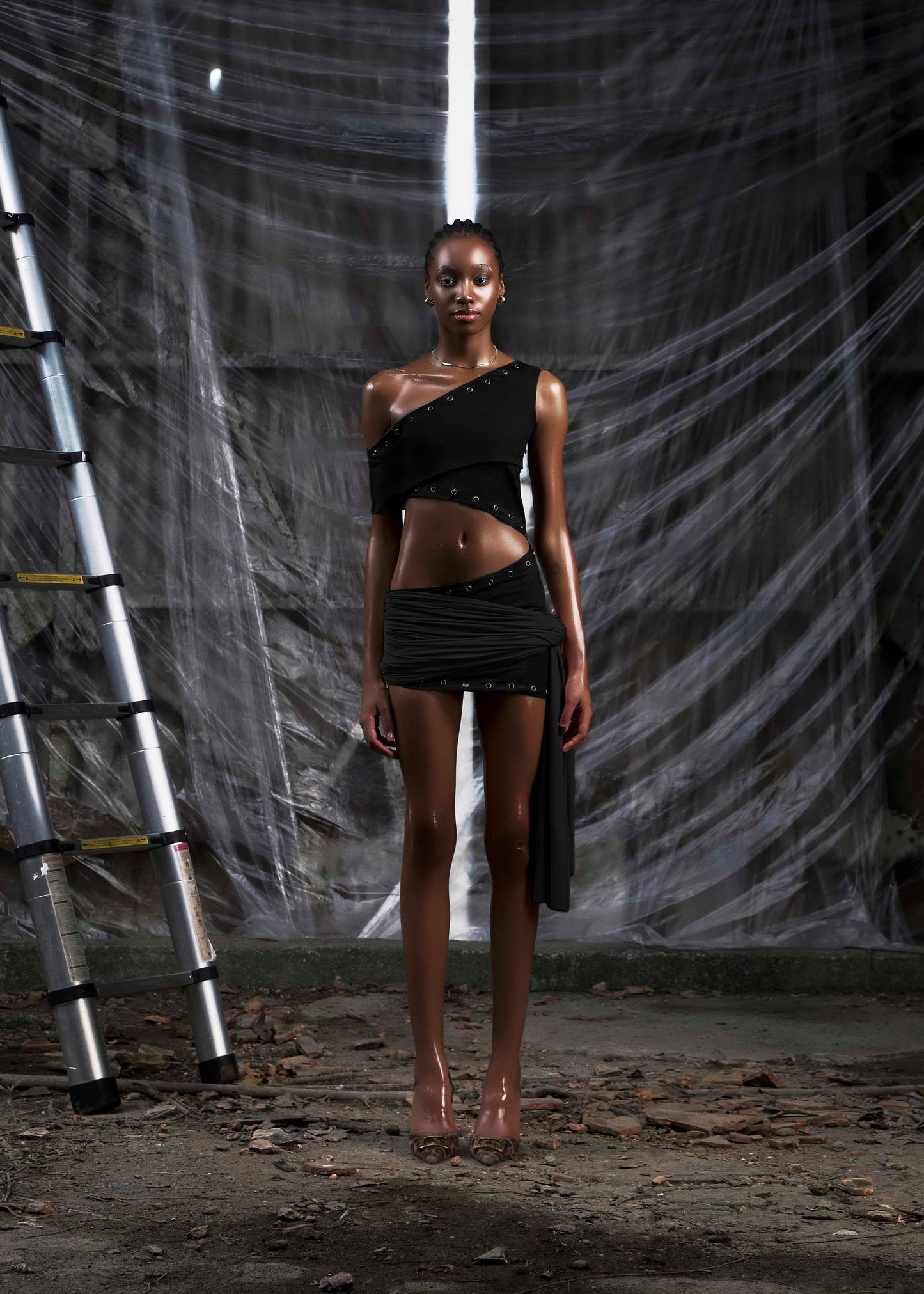 None Black One Shoulder Cut Out Wrapped Hips Dress