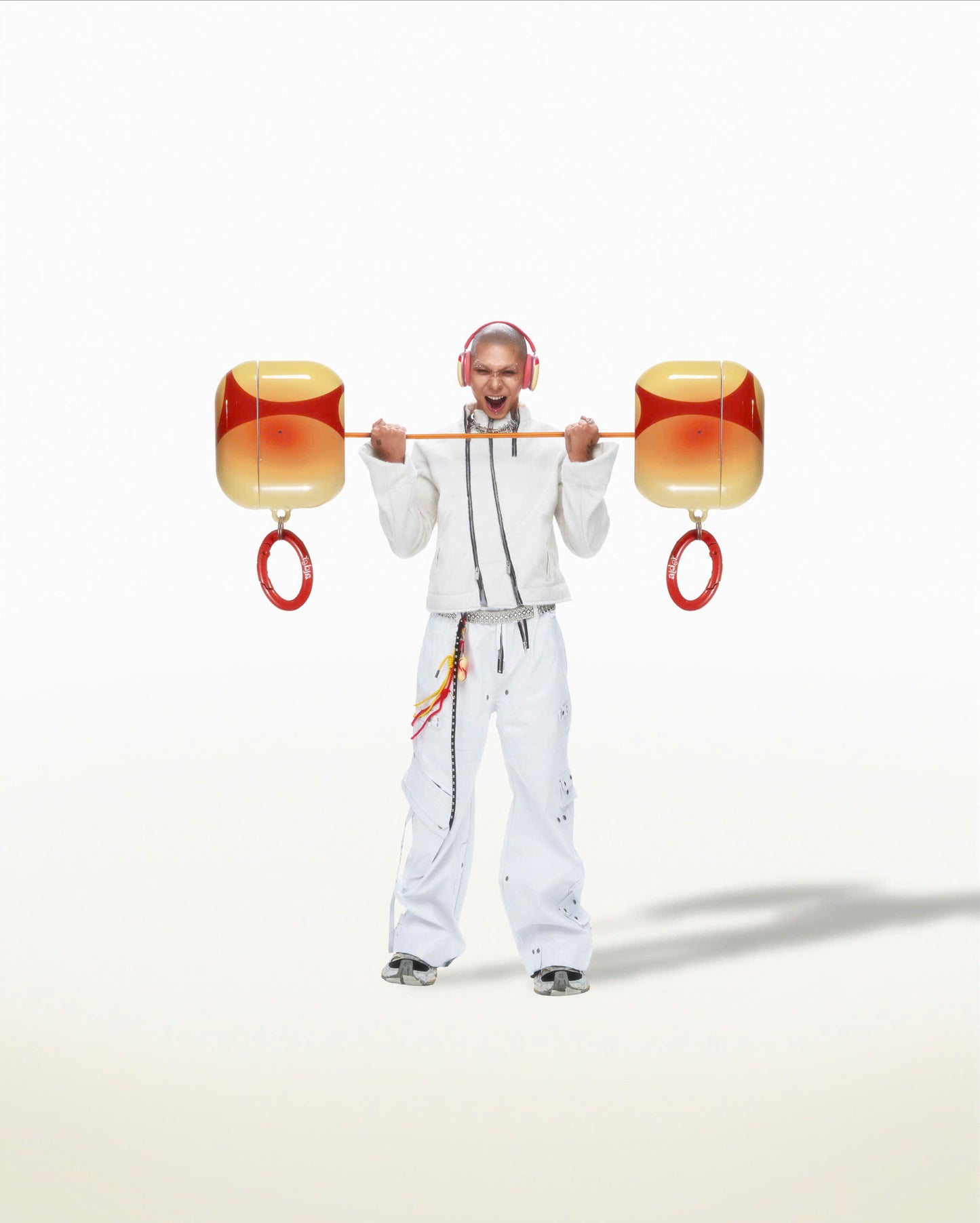 solar-airpods-case alder case astoud